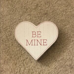 Heart-Shaped 'Be Mine' Decorative Sign